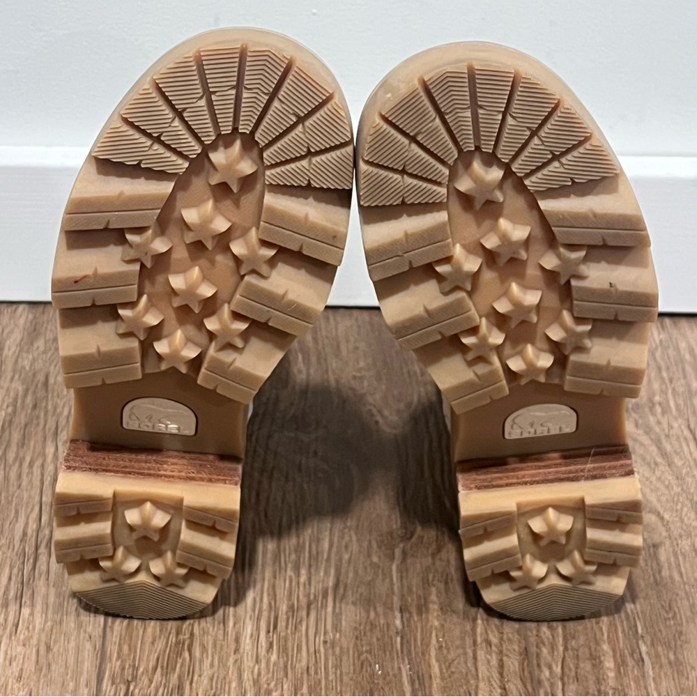 Sorel Joan Now Chelsea Boots - Picture 16 of 16